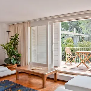 ella-designer-apartment.catalonia-hotels.com/
